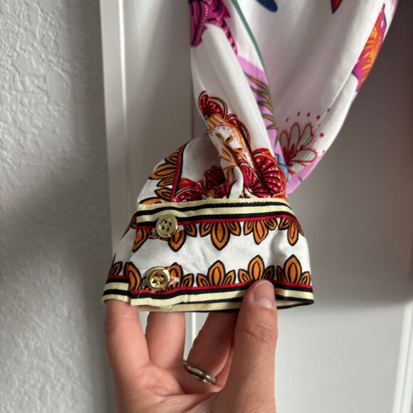 Rose & Olive Women’s Vibrant Scarf Printed Blouse Top Sz XL Pink Resort - Picture 4 of 10